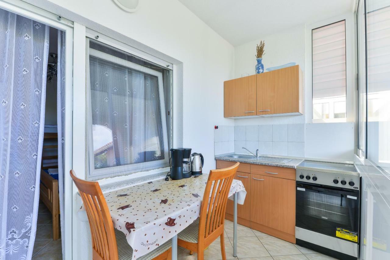 פריבלאקה Apartman Jurcic מראה חיצוני תמונה