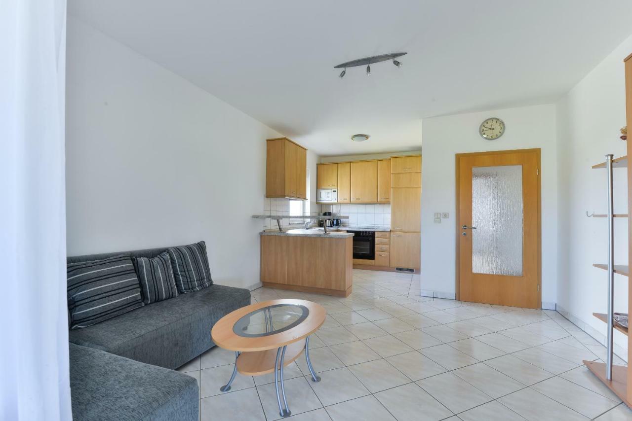 פריבלאקה Apartman Jurcic מראה חיצוני תמונה